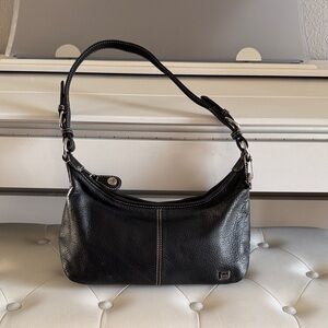 The Sak Iris Black Pebbled Leather Shoulder Hobo Bag